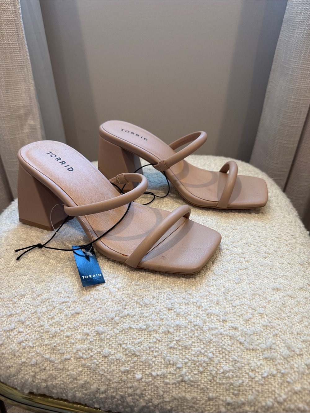 NWT torrid Blush Nude Double Strap Block Heel Sandals WW